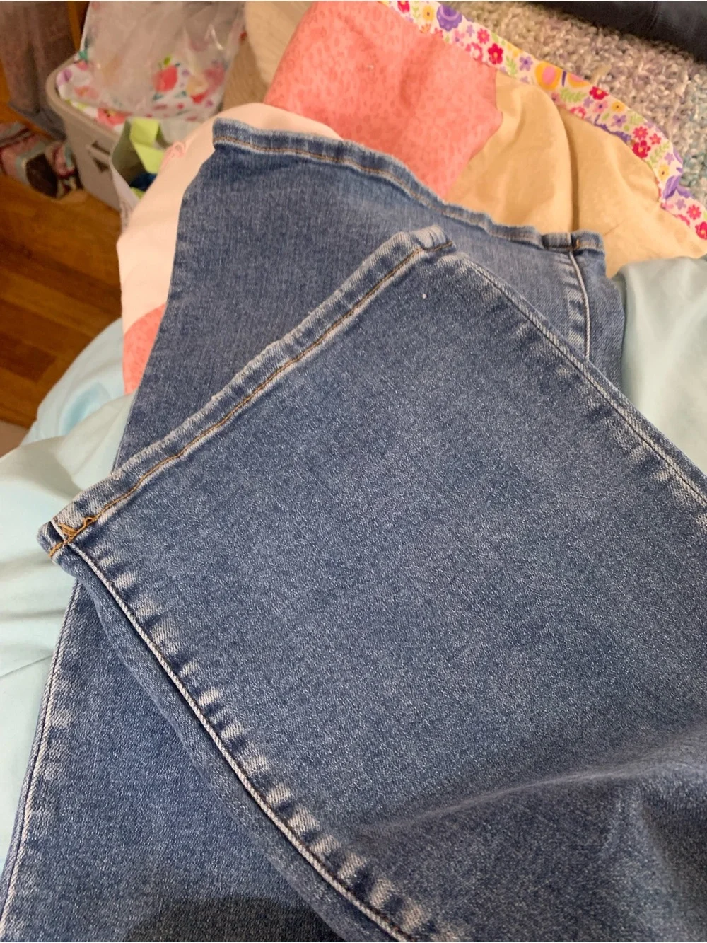 Zenana Outfitters Light Blue High Rise Wide leg Distressed Jeans - Picture 4 of 4